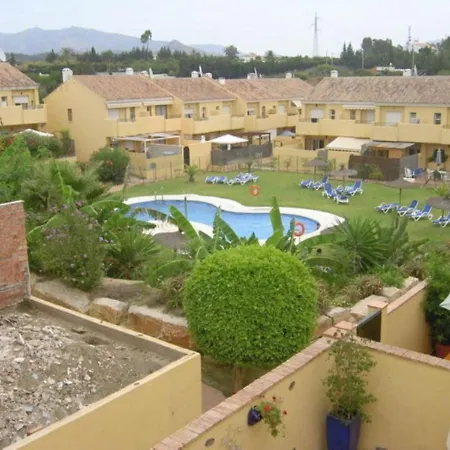 Adosado 3 Dormitorios, 2min De La Playa Con Piscina بيت للعطل *
